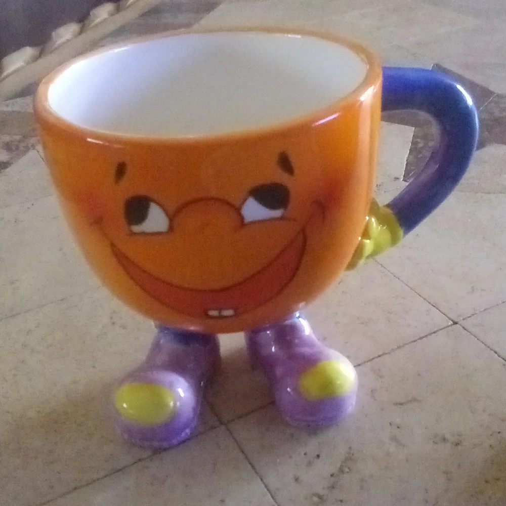 (SOLD )Coffee / Hot CoCo Cups - Picture 5 of 6